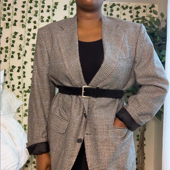 Oversized Blazer - Picture 2 of 4